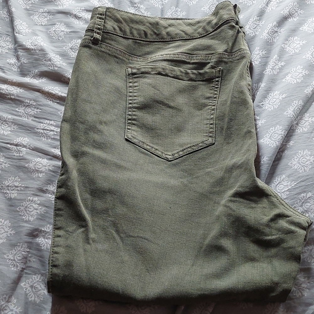 Size 20 Torrid Super Skinny Jeans